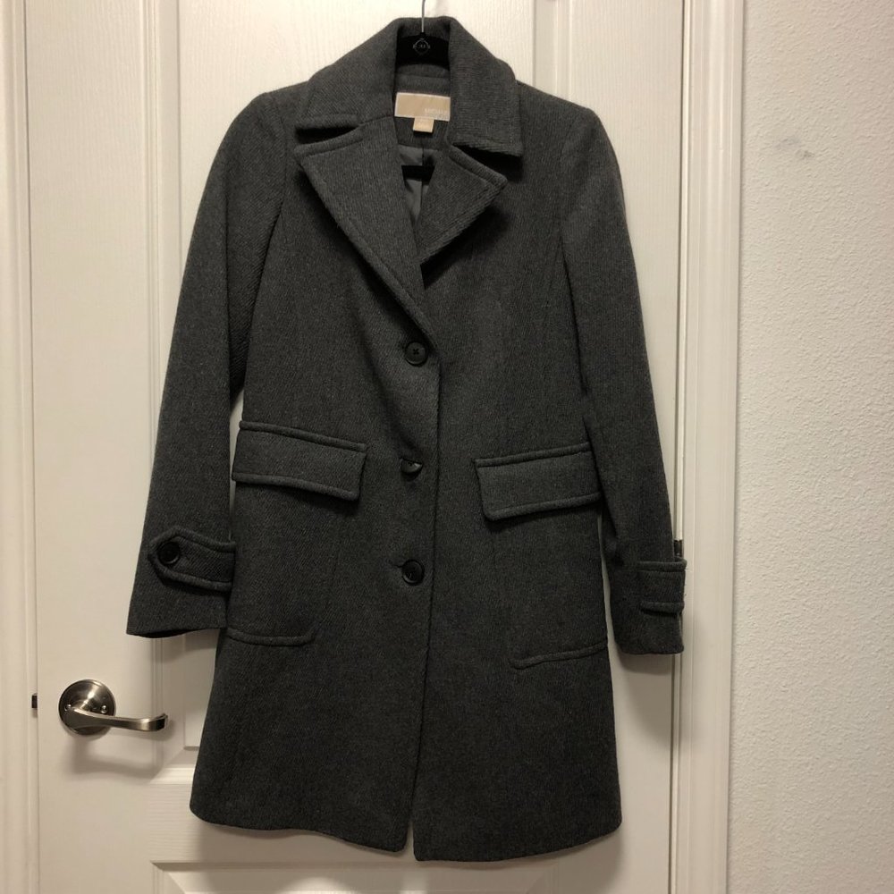 Michael Michael Kor Grey Coat EUC Size XXS